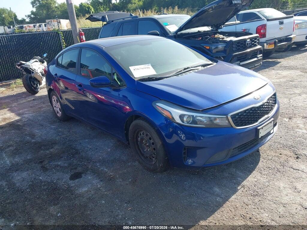 3KPFL4A73HE117076 2017 KIA FORTE photo no. 1