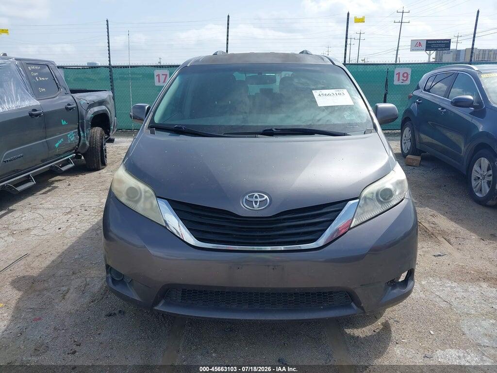 5TDKK3DC4BS085093 2011 TOYOTA SIENNA photo no. 12