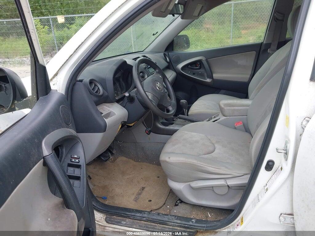 2T3BF4DV7BW102155 2011 TOYOTA RAV4 photo no. 5
