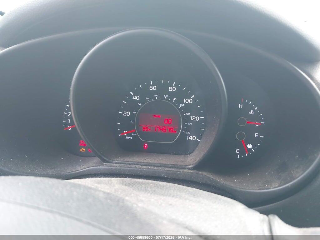 KNDJN2A23F7214403 2015 KIA SOUL photo no. 7