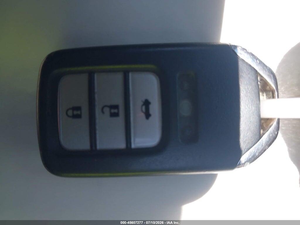 1HGCR2F87DA157716 2013 HONDA ACCORD photo no. 11