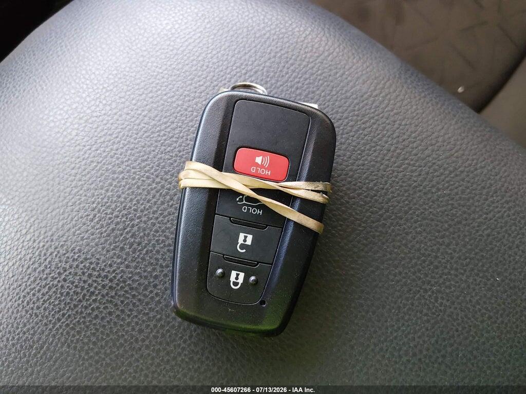 2T3P1RFV1NC256672 2022 TOYOTA RAV4 photo no. 11