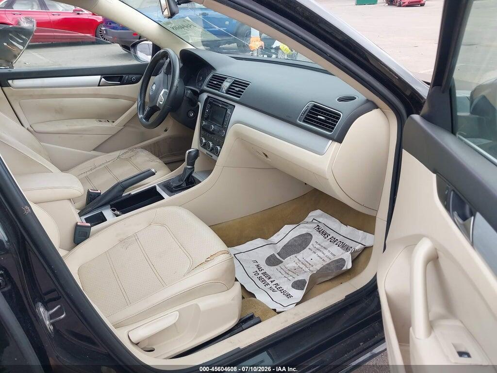 1VWBN7A38CC090588 2012 VOLKSWAGEN PASSAT photo no. 5