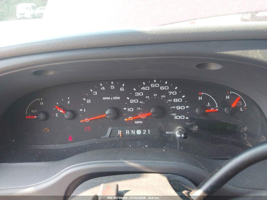1FBNE31L96DA04815 2006 FORD E-350 SUPER DUTY photo no. 7