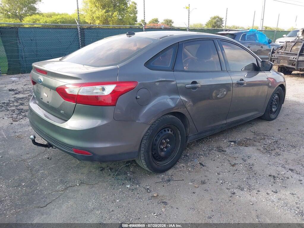 1FAHP3F29CL217211 2012 FORD FOCUS photo no. 4