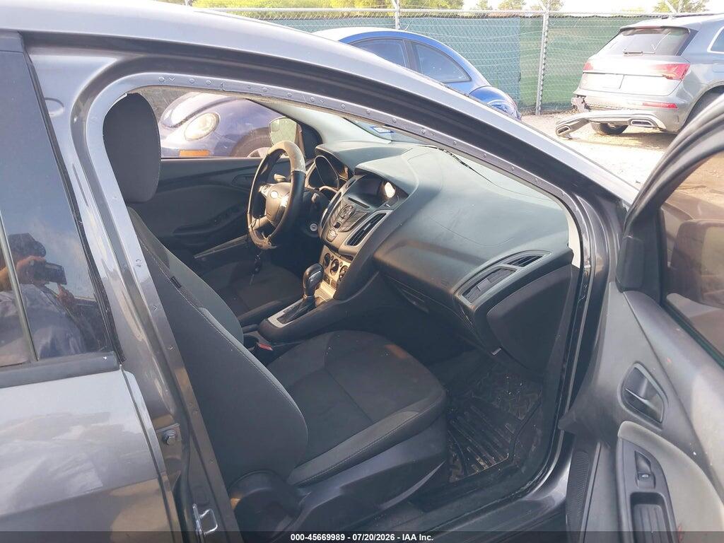1FAHP3F29CL217211 2012 FORD FOCUS photo no. 5