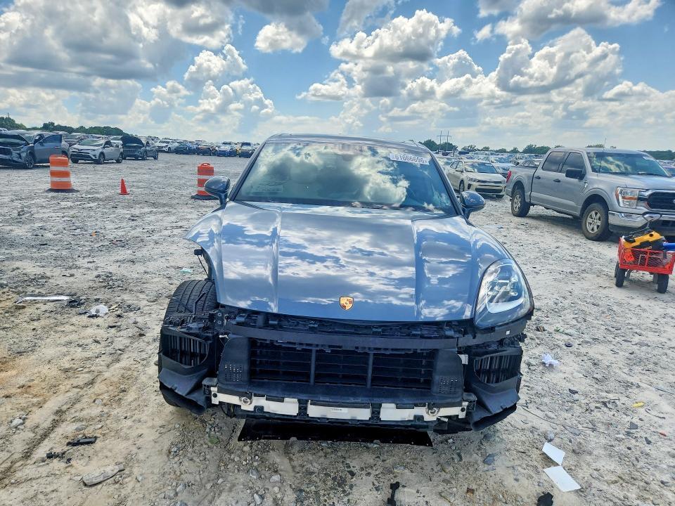 2020 PORSCHE CAYENNE S — Фото 5 из 12