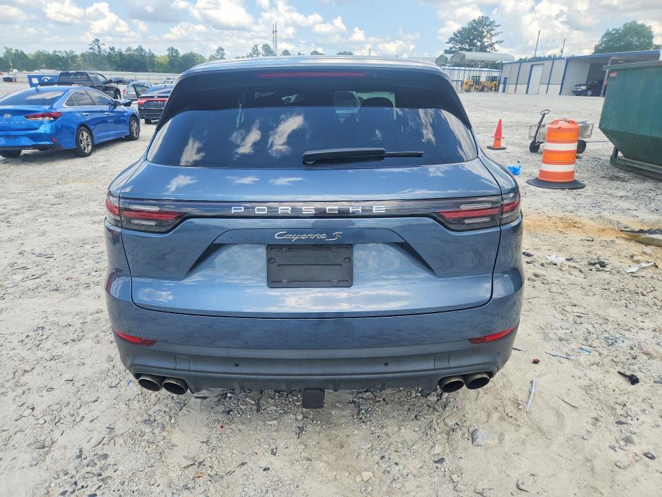 2020 PORSCHE CAYENNE S — Фото 6 из 12