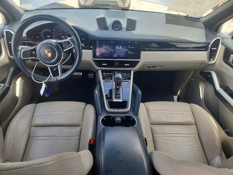 2020 PORSCHE CAYENNE S — Фото 8 из 12