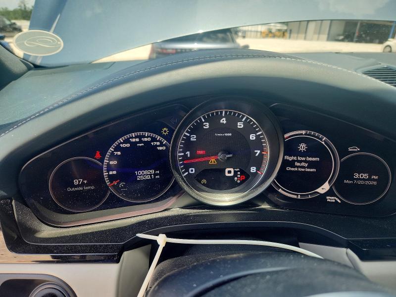 2020 PORSCHE CAYENNE S — Фото 9 из 12