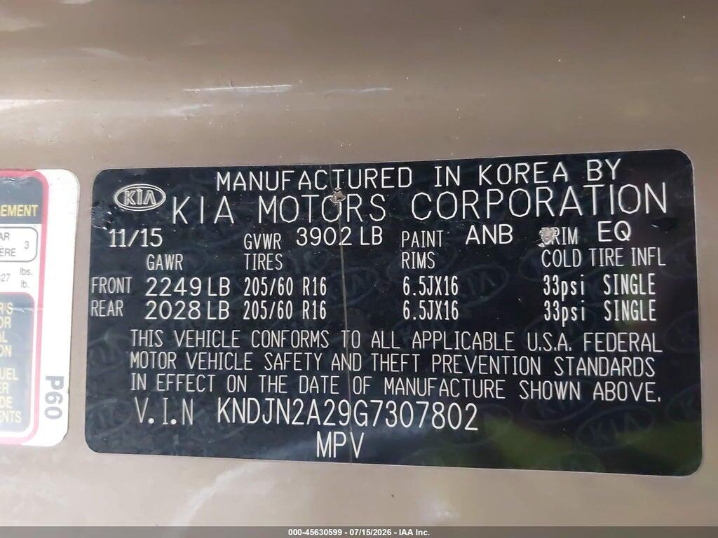KNDJN2A29G7307802 2016 KIA SOUL photo no. 9