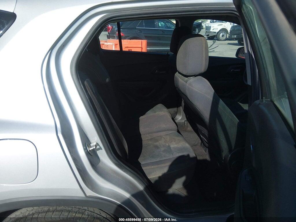 3GNCJKSB1JL217928 2018 CHEVROLET TRAX photo no. 8
