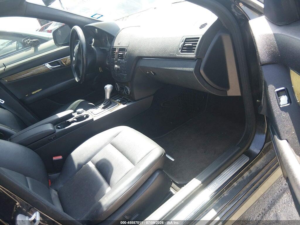 WDDGF56X38F127385 2008 MERCEDES-BENZ C 350 photo no. 5