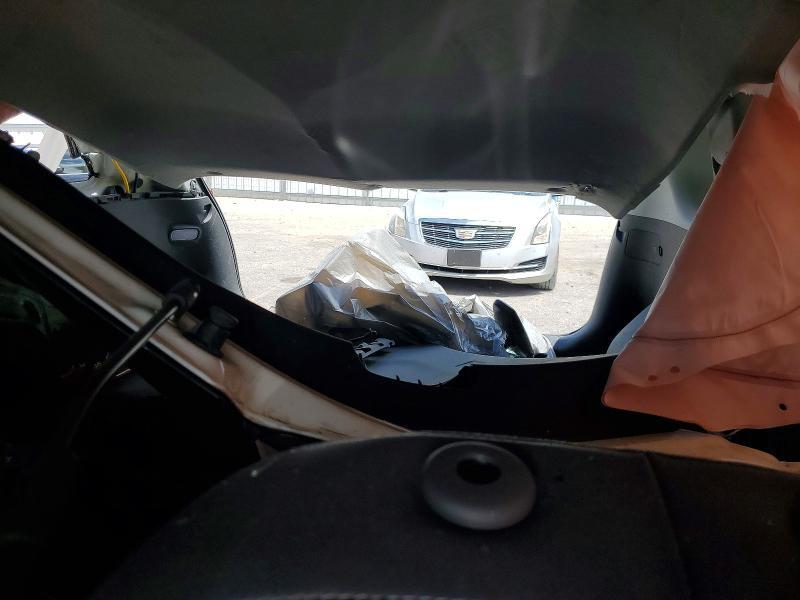KNDCC3LC1J5110569 2018 KIA NIRO photo no. 10