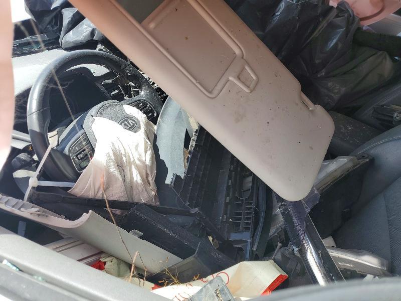 KNDCC3LC1J5110569 2018 KIA NIRO photo no. 7