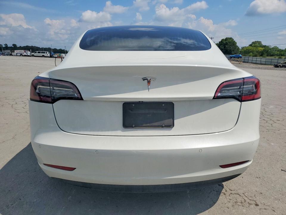 2020 TESLA MODEL 3 — Фото 6 из 13