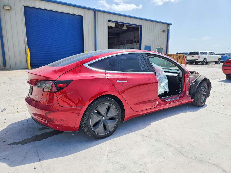 5YJ3E1EB0LF646644 2020 TESLA MODEL 3 photo no. 3