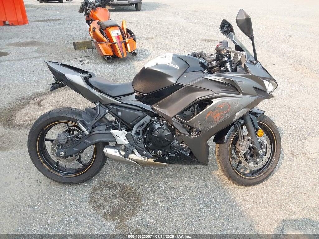 ML5EXER17PDA87373 2023 KAWASAKI EX650 photo no. 12