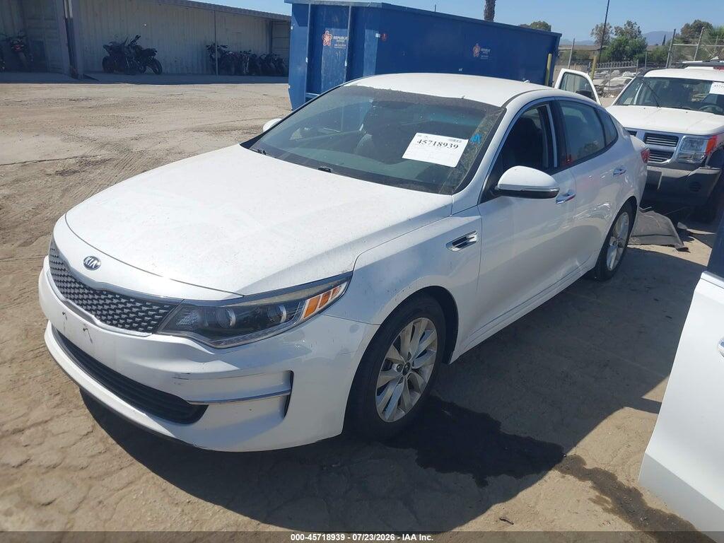 5XXGU4L30GG040426 2016 KIA OPTIMA photo no. 2