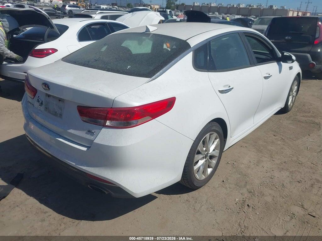 5XXGU4L30GG040426 2016 KIA OPTIMA photo no. 4