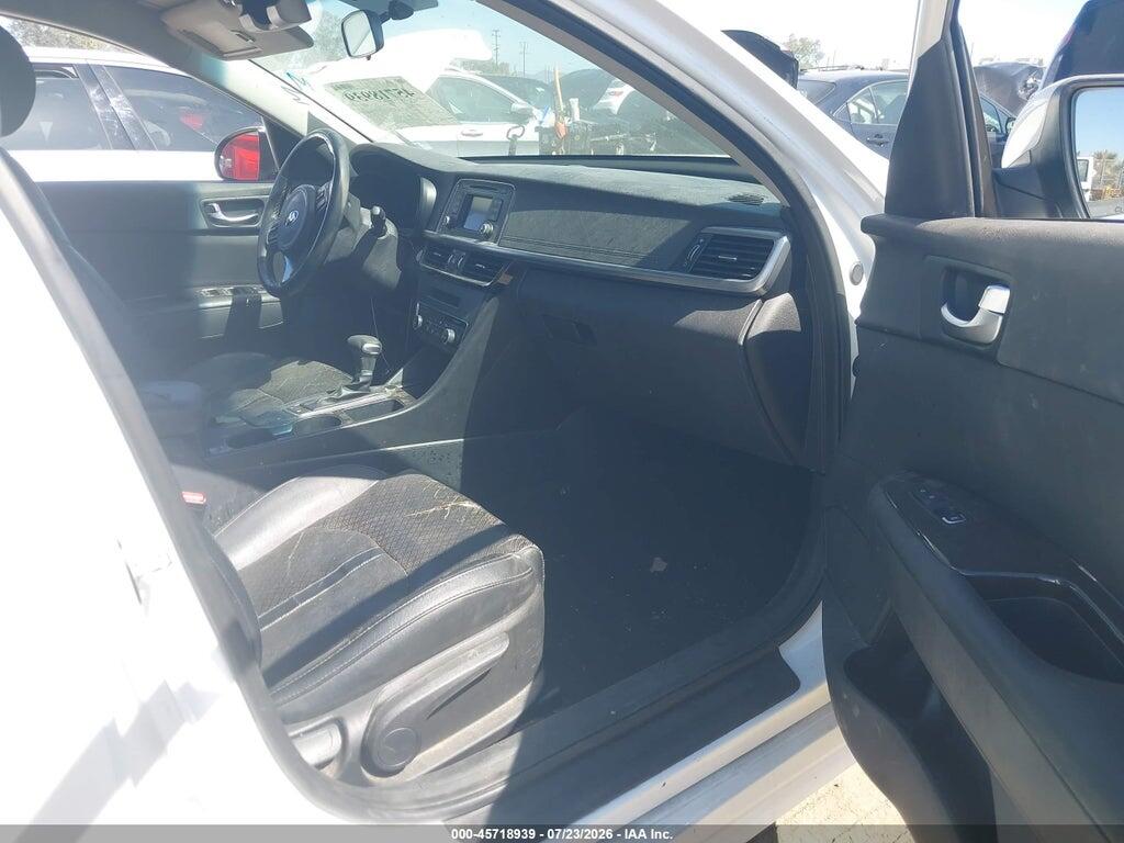 5XXGU4L30GG040426 2016 KIA OPTIMA photo no. 5