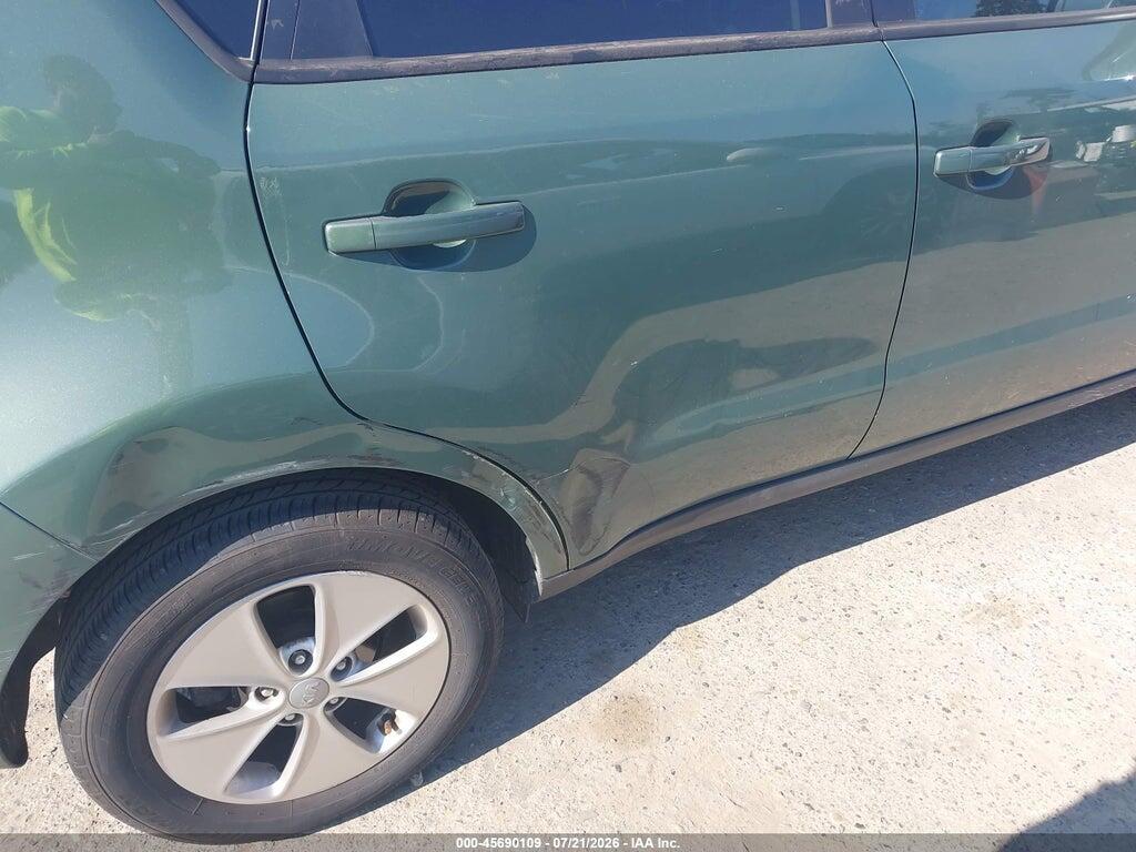 KNDJP3A58E7047853 2014 KIA SOUL photo no. 6