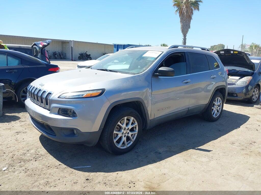 1C4PJLCB2EW123670 2014 JEEP CHEROKEE photo no. 2