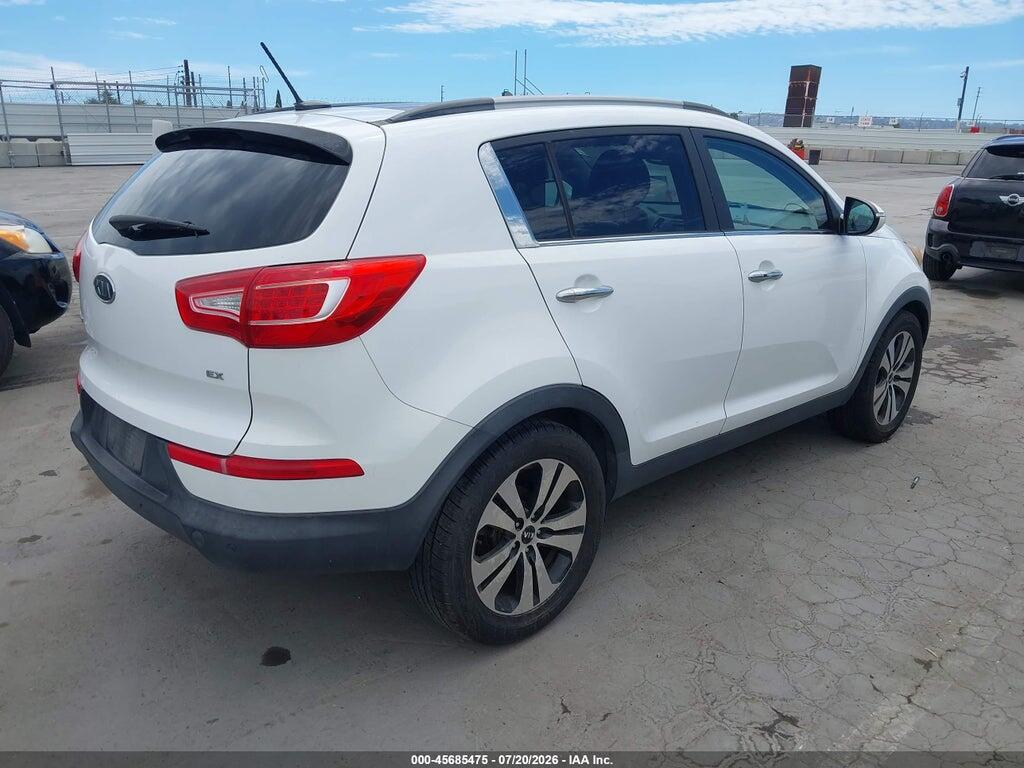 KNDPC3A26C7247719 2012 KIA SPORTAGE photo no. 4