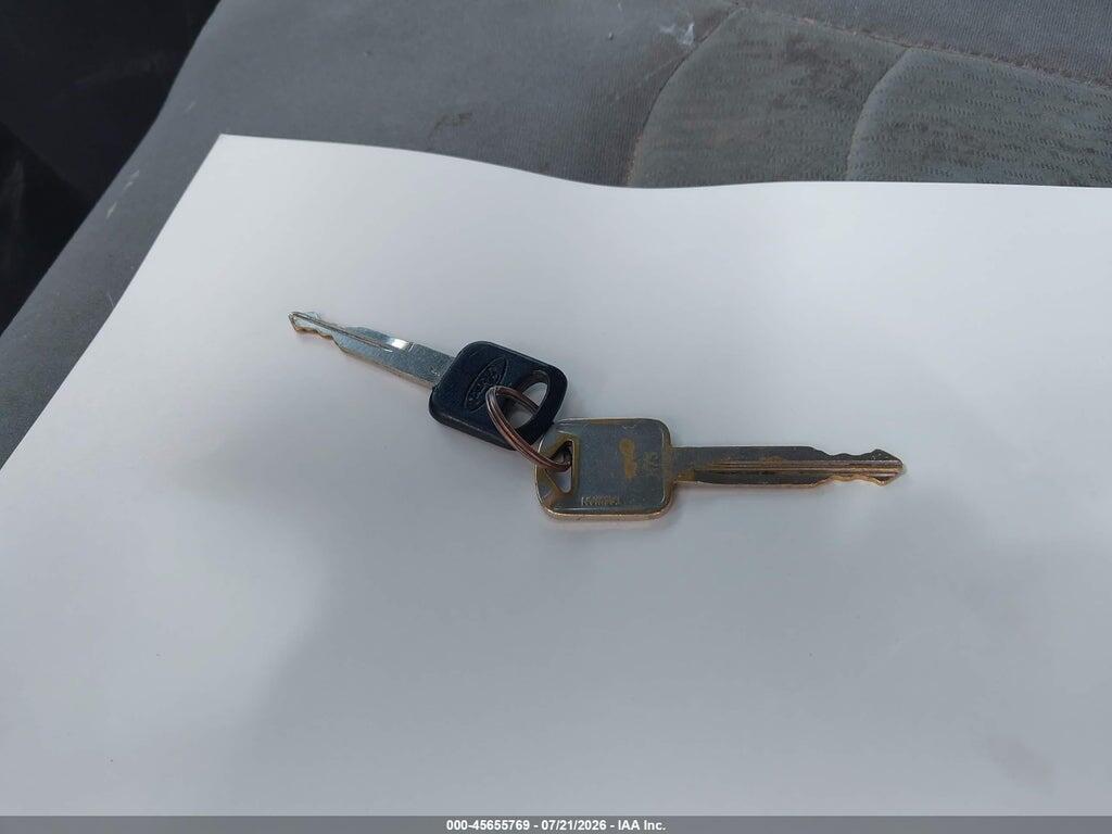 1FBNE31L38DB14617 2008 FORD E-350 SUPER DUTY photo no. 11