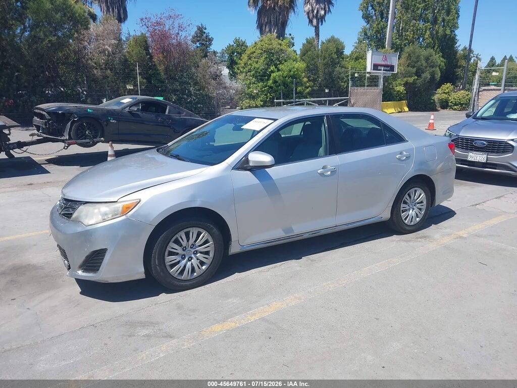 4T1BF1FK7EU421280 2014 TOYOTA CAMRY photo no. 2