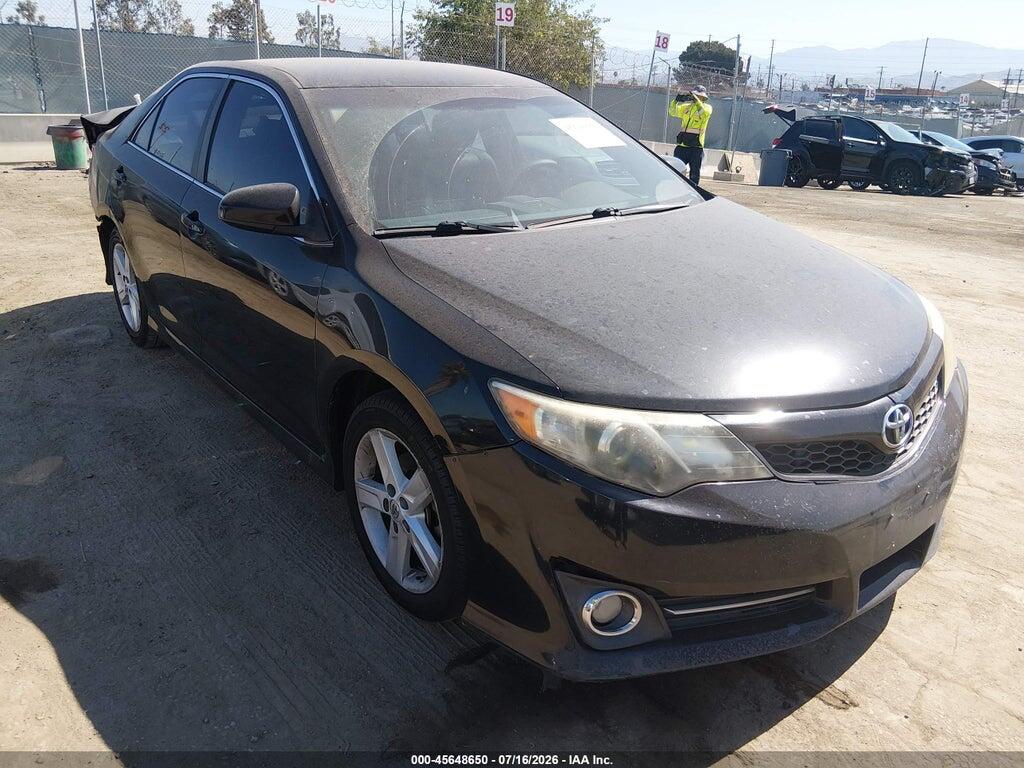 4T1BF1FK2EU430145 2014 TOYOTA CAMRY photo no. 1
