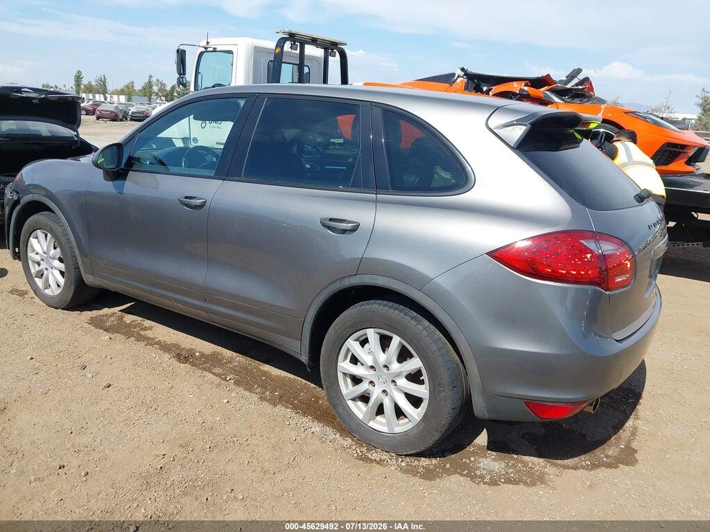 WP1AB2A23BLA44066 2011 PORSCHE CAYENNE photo no. 3
