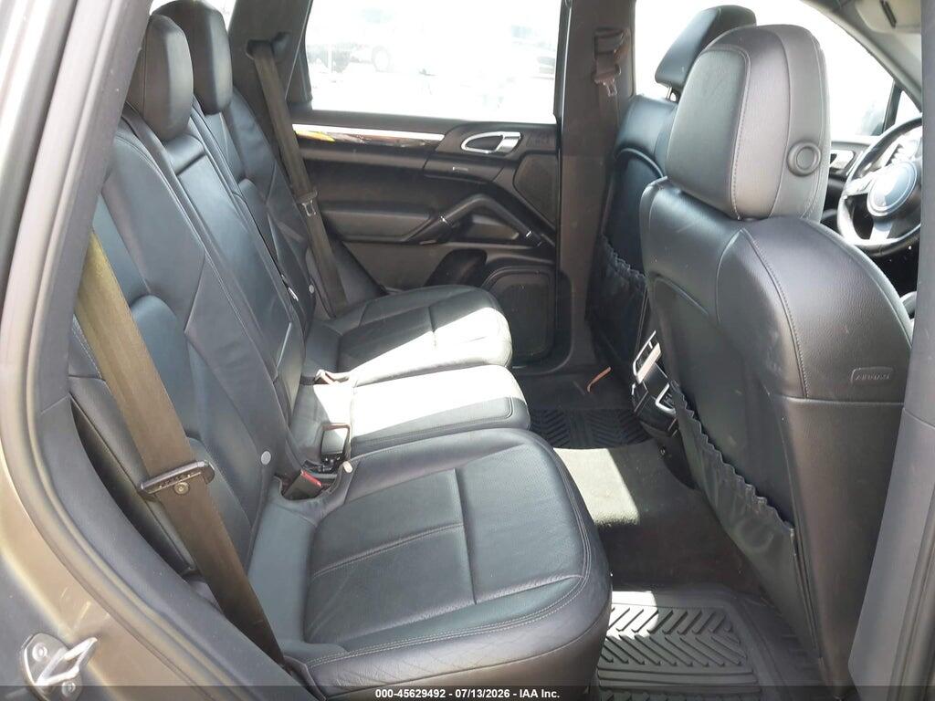 WP1AB2A23BLA44066 2011 PORSCHE CAYENNE photo no. 8