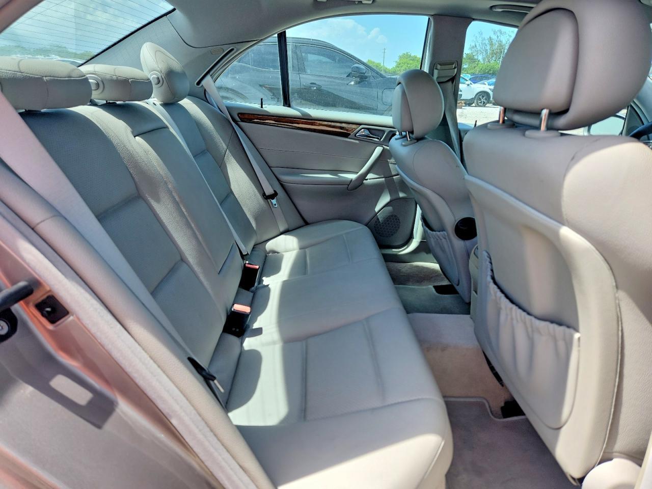 2007 MERCEDES-BENZ C 230 — Фото 10 из 12