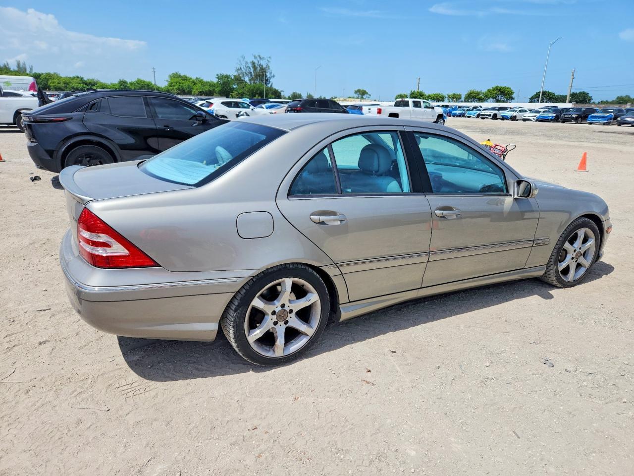 2007 MERCEDES-BENZ C 230 — Фото 3 из 12