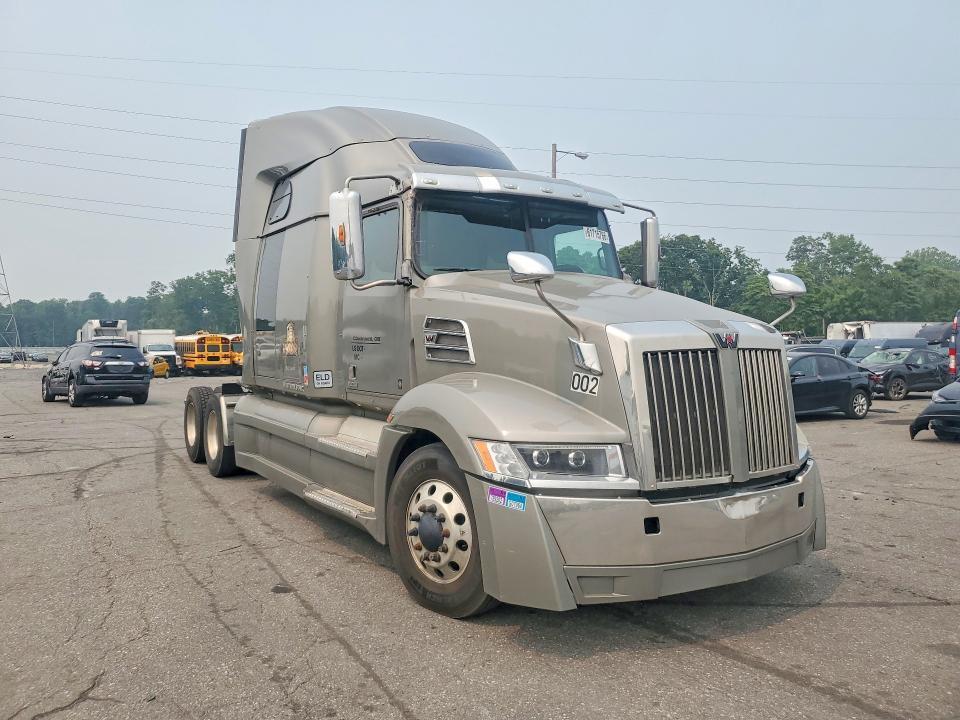 2019 WESTERN STAR 5700 SEMI TRUCK — Фото 4 из 14