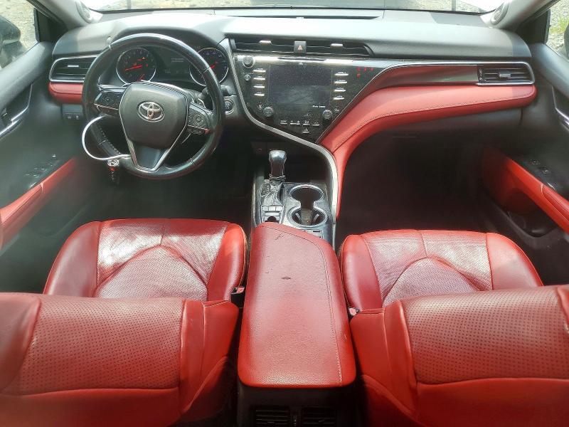 2020 TOYOTA CAMRY XSE V6 — Фото 8 из 12