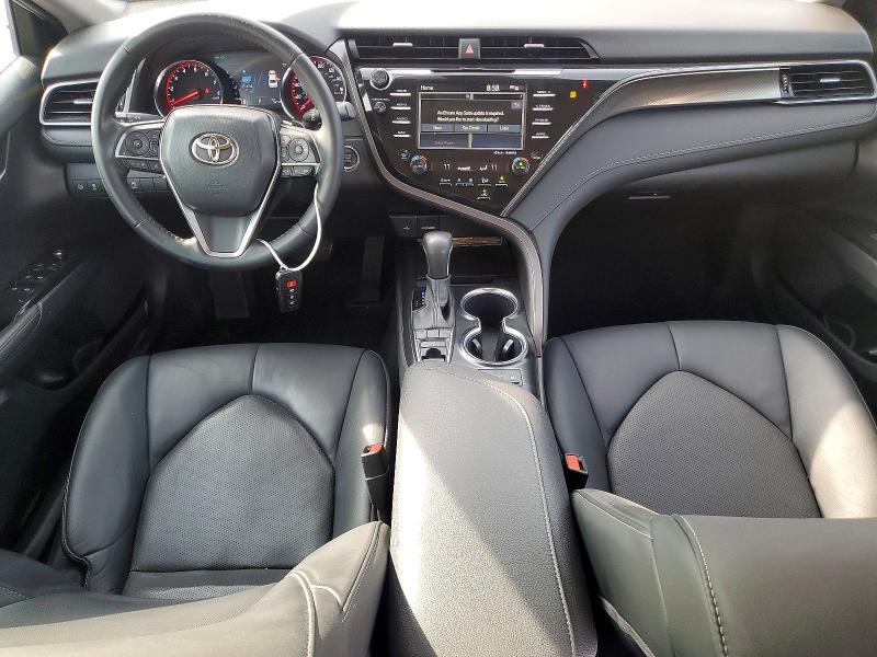 2020 TOYOTA CAMRY XSE — Фото 8 из 12