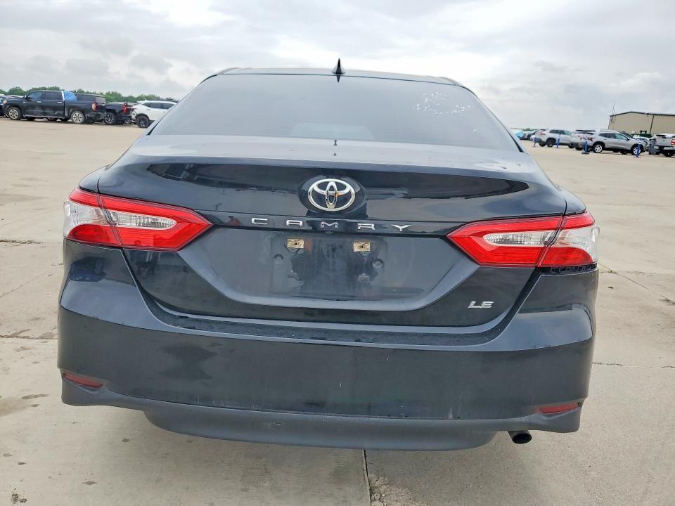 2020 TOYOTA CAMRY LE — Фото 6 из 12
