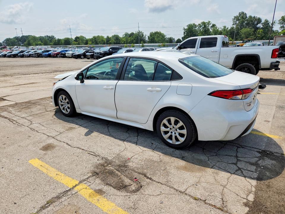 2020 TOYOTA COROLLA LE — Фото 2 из 12
