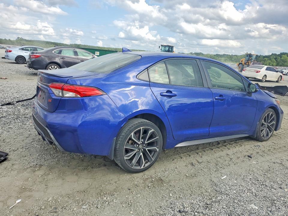 2020 TOYOTA COROLLA SE — Фото 3 из 13