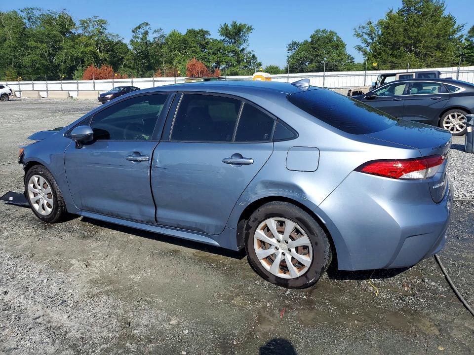 2020 TOYOTA COROLLA LE — Фото 2 из 12