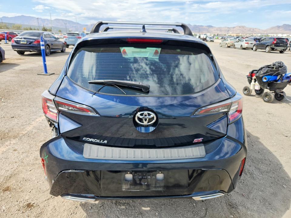 2020 TOYOTA COROLLA HATCHBACK SE — Фото 6 из 12