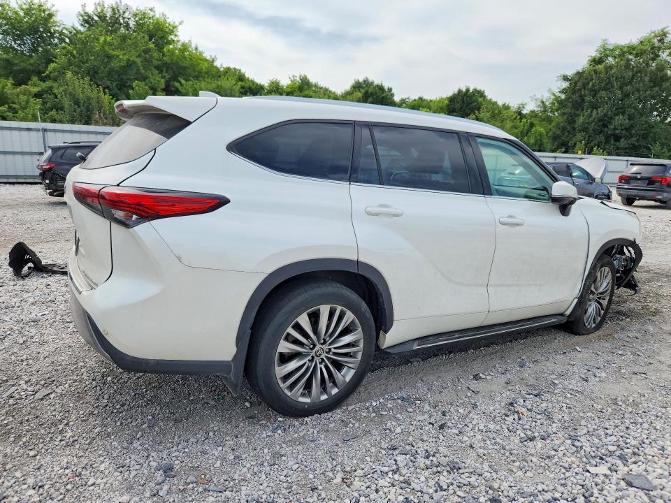 2020 TOYOTA HIGHLANDER PLATINUM — Фото 3 из 14