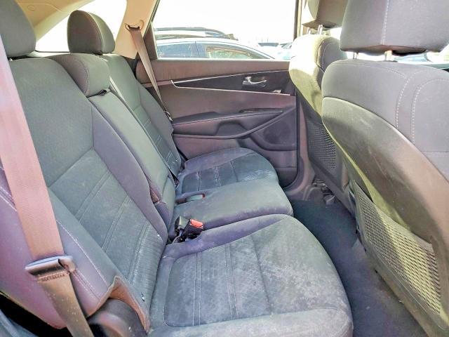 2018 KIA SORENTO LX — Фото 11 из 13
