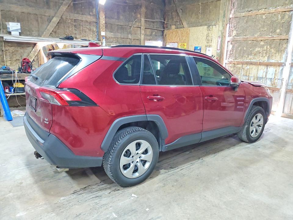2020 TOYOTA RAV4 LE — Фото 3 из 13