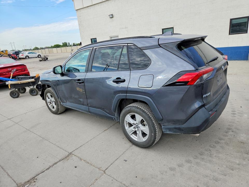 2020 TOYOTA RAV4 LE — Фото 2 из 12