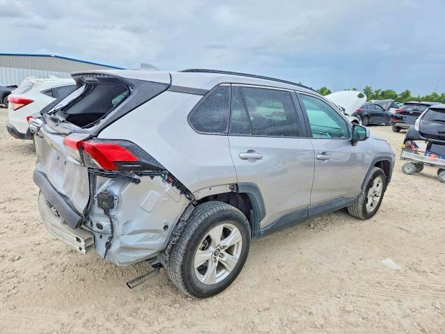 2T3W1RFV6LC050692 2020 TOYOTA RAV4 photo no. 3