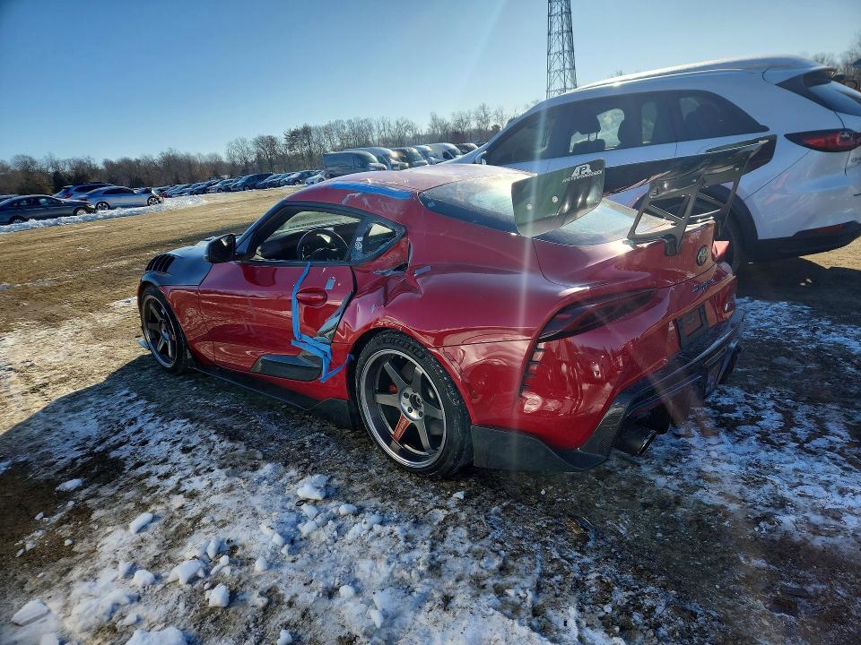2020 TOYOTA SUPRA BASE — Фото 2 из 12