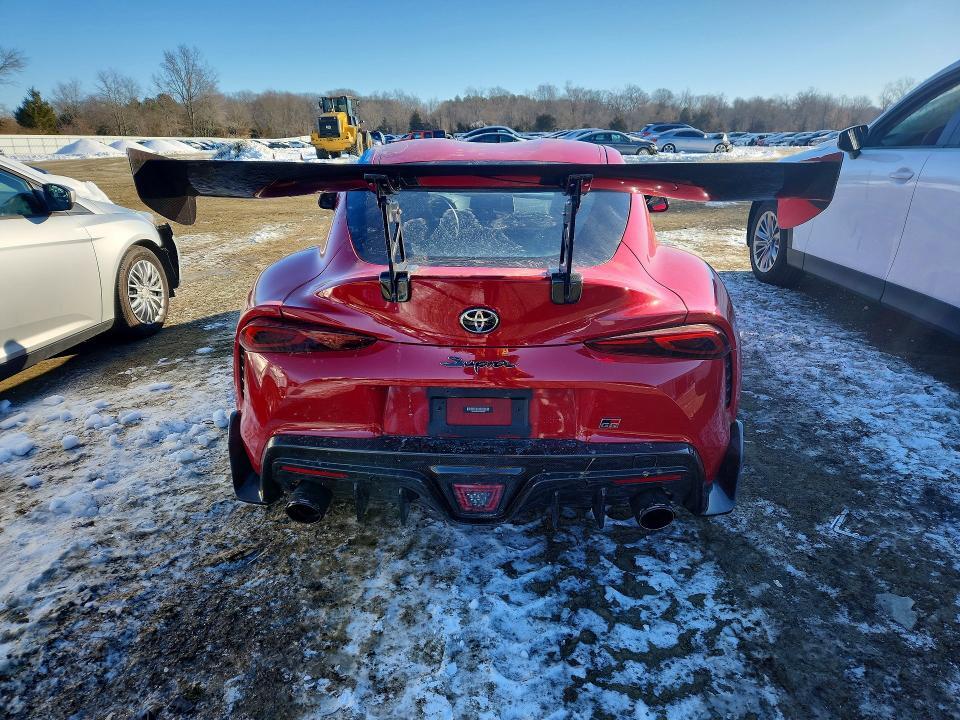 2020 TOYOTA SUPRA BASE — Фото 6 из 12